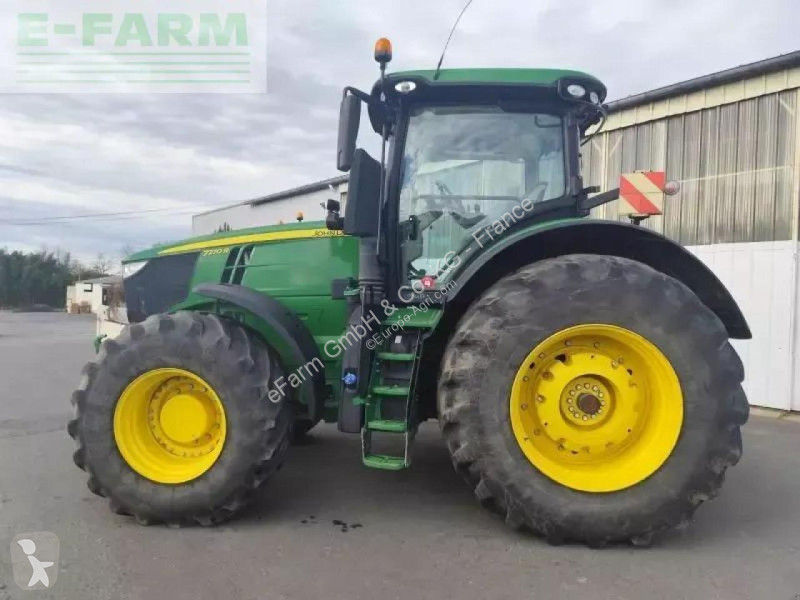 Landbrugstraktor John Deere  7270r
