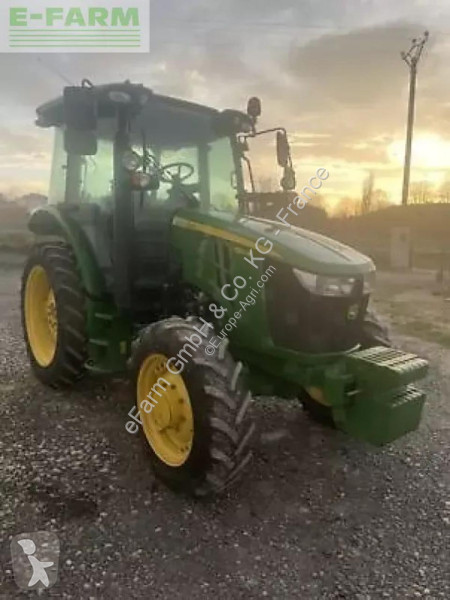 Landbrugstraktor John Deere  5100r