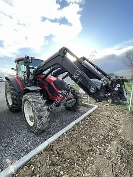 Landbrugstraktor Valtra  a115h4