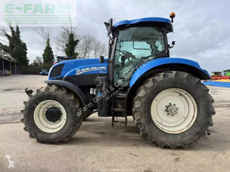 Landbrugstraktor New Holland  t7.210 rc