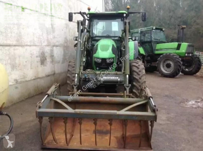 Lantbrukstraktor Deutz-Fahr pdt
