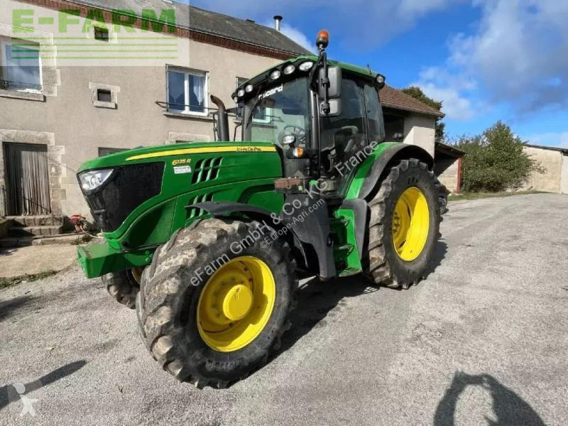 Landbrugstraktor John Deere  6135r