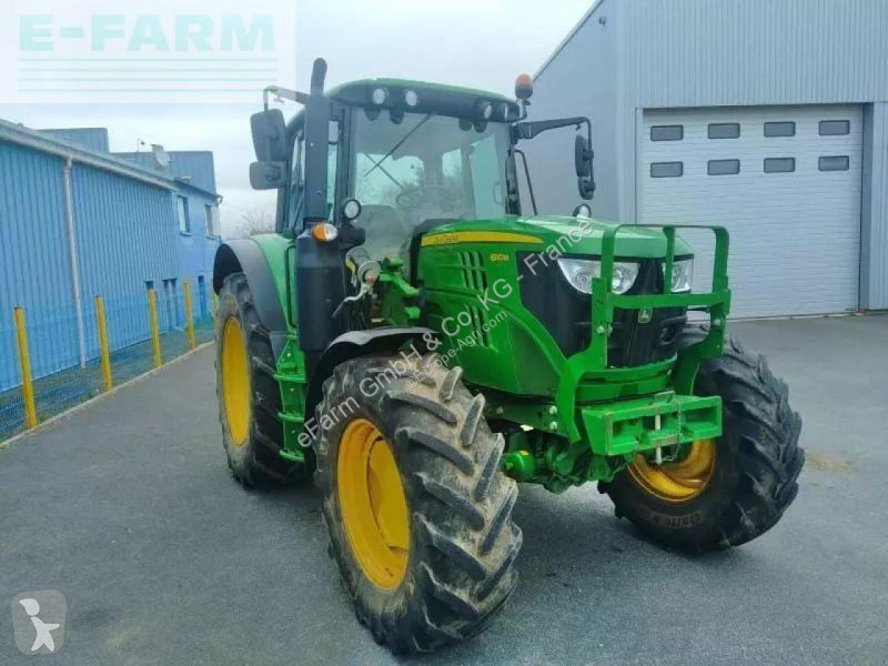 Landbrugstraktor John Deere  6110m