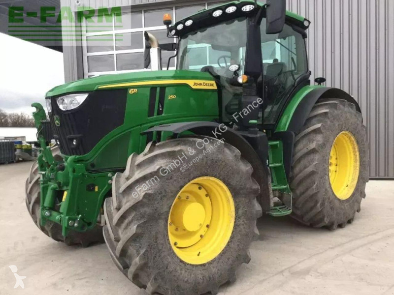 Landbrugstraktor John Deere  6r250