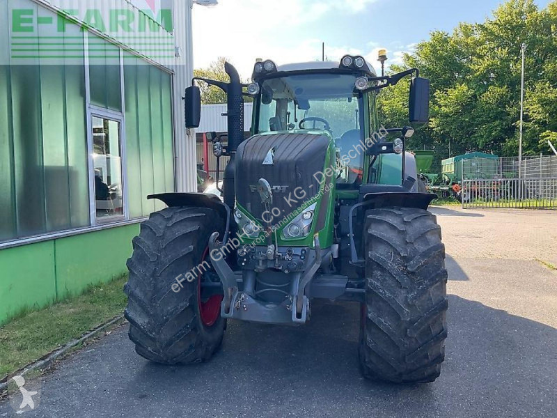 Landbrugstraktor Fendt  828 vario s4