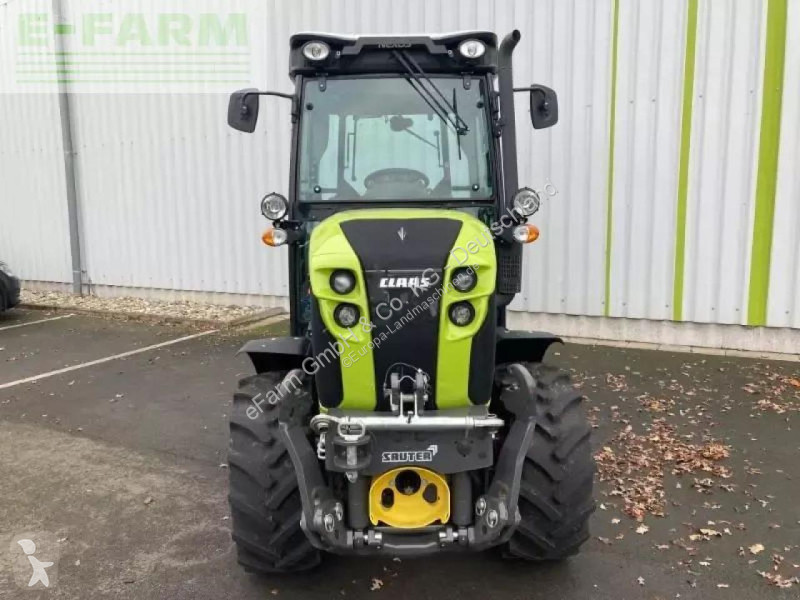 Landbrugstraktor Claas  nexos 240 m