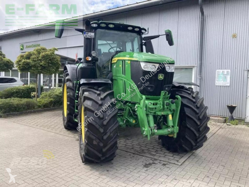 Landbrugstraktor John Deere  6r230