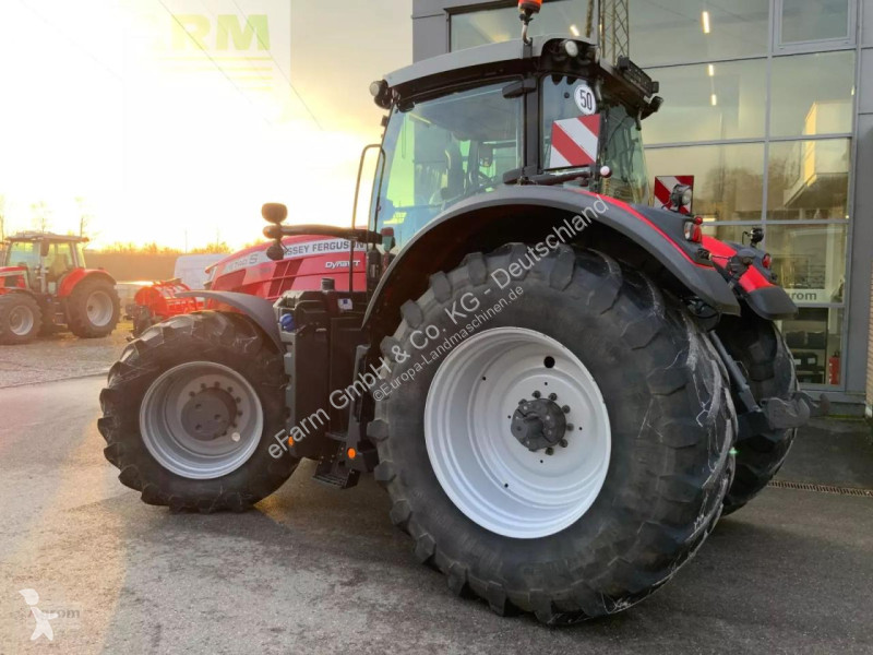 Lantbrukstraktor Massey Ferguson  8740 s dyna...