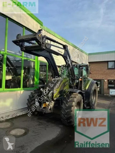 Landbrugstraktor Valtra  t175ea