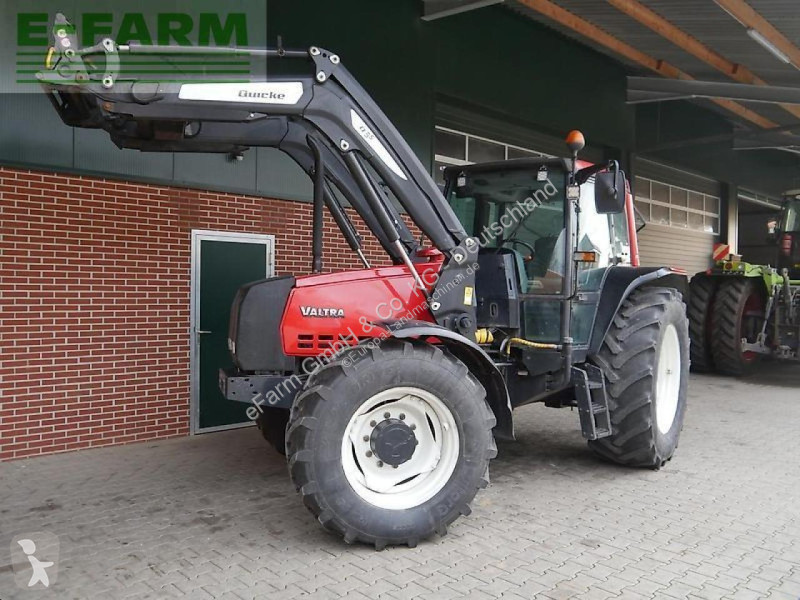 Landbrugstraktor Valtra  x 100 knicklenker mit...