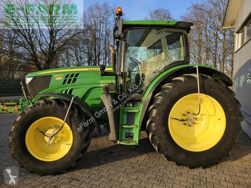 Landbrugstraktor John Deere  6140r premium