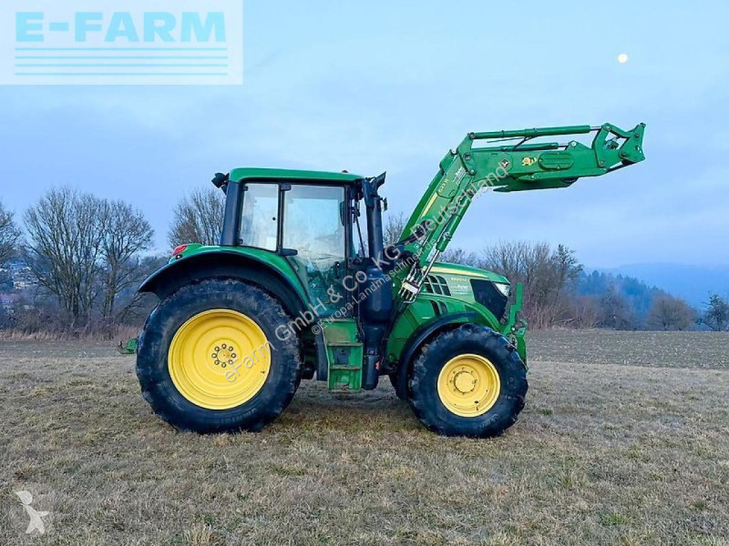 Landbrugstraktor John Deere  6120m