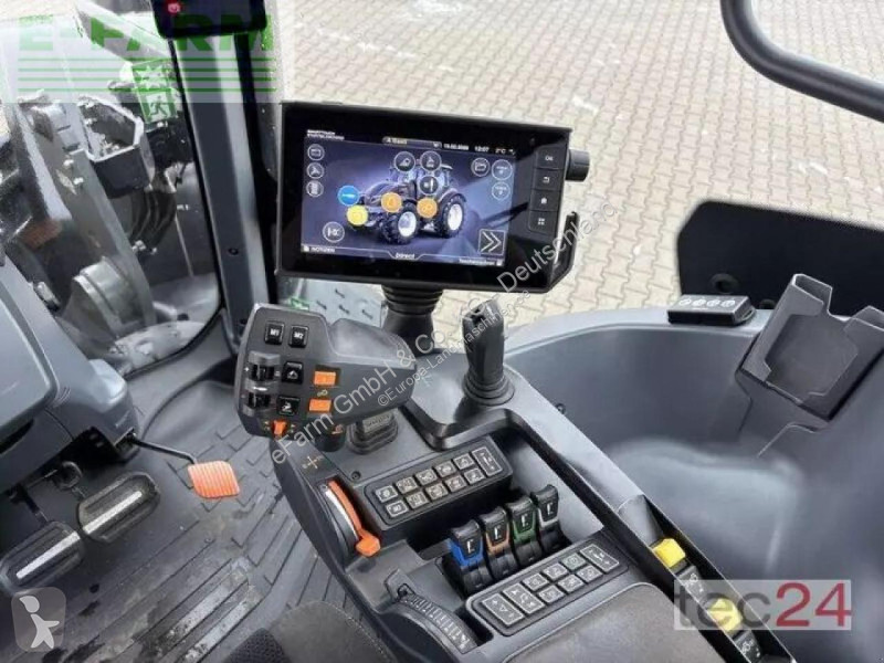 Landbrugstraktor Valtra  t235d