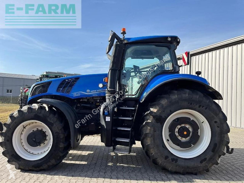 Landbrugstraktor New Holland  t8.435