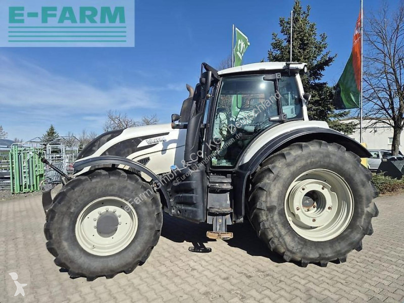 Landbrugstraktor Valtra  t234 v