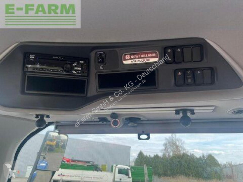 Landbrugstraktor New Holland  t 8.380 ac