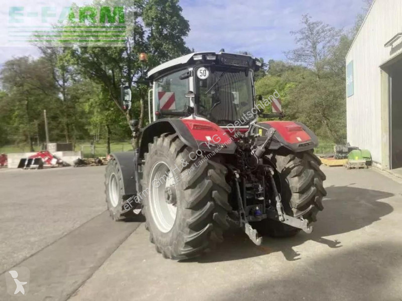 Lantbrukstraktor Massey Ferguson  8s.305...