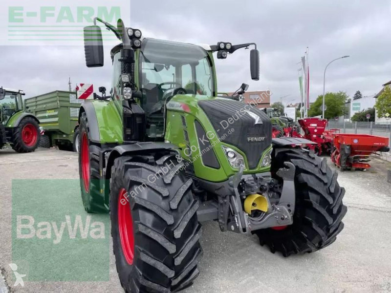 Landbrugstraktor Fendt  724 vario s4 profi plus