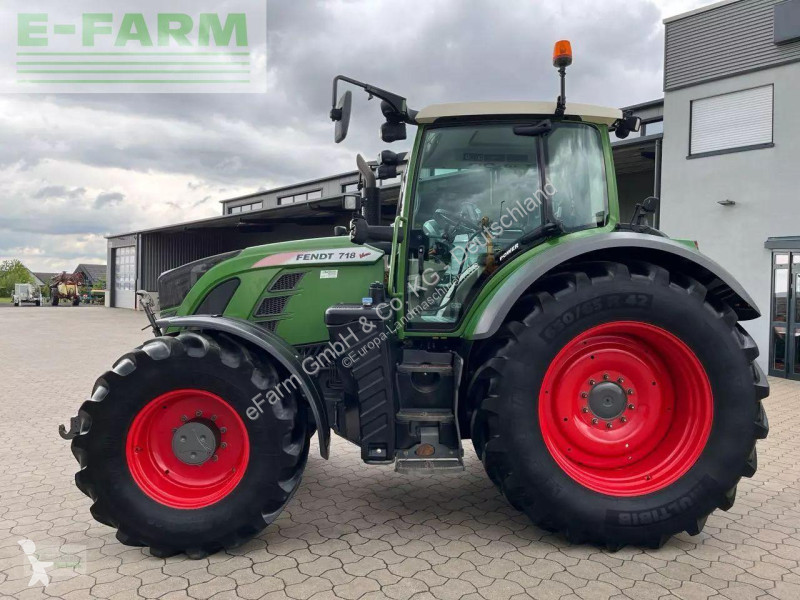 Landbrugstraktor Fendt  718 vario s4 power