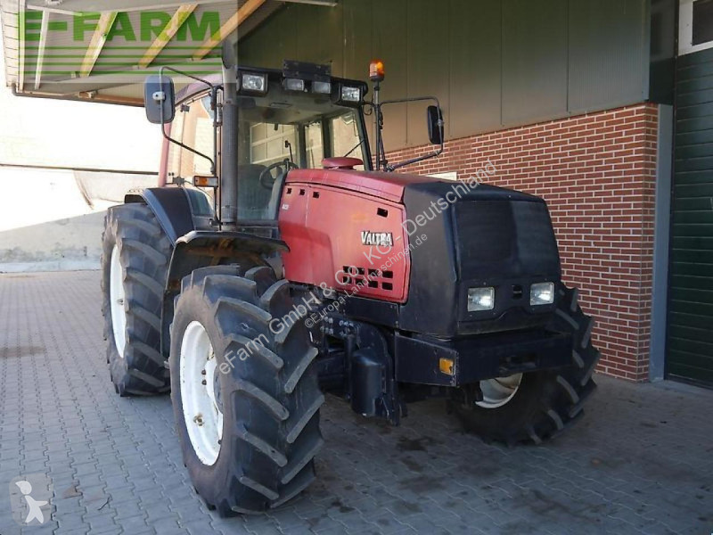 Landbrugstraktor Valtra  8450