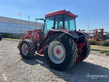 Tracteur agricole