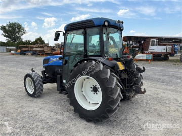 Tracteur agricole New Holland