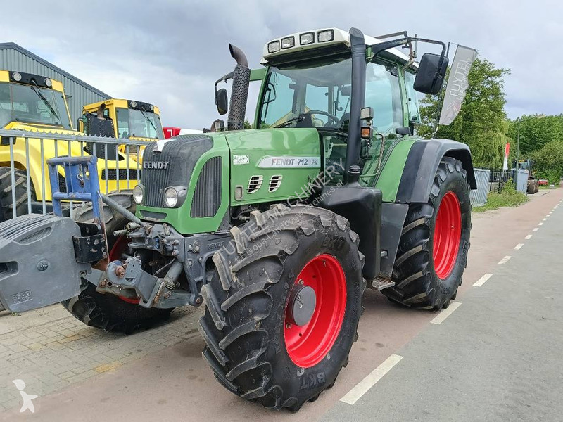 Lantbrukstraktor Fendt 712 Vario TMS fronthef...