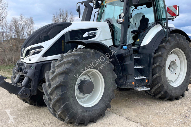Landbrugstraktor Valtra Q 265