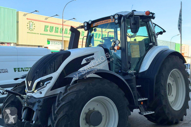 Landbrugstraktor Valtra T 235 DIRECT