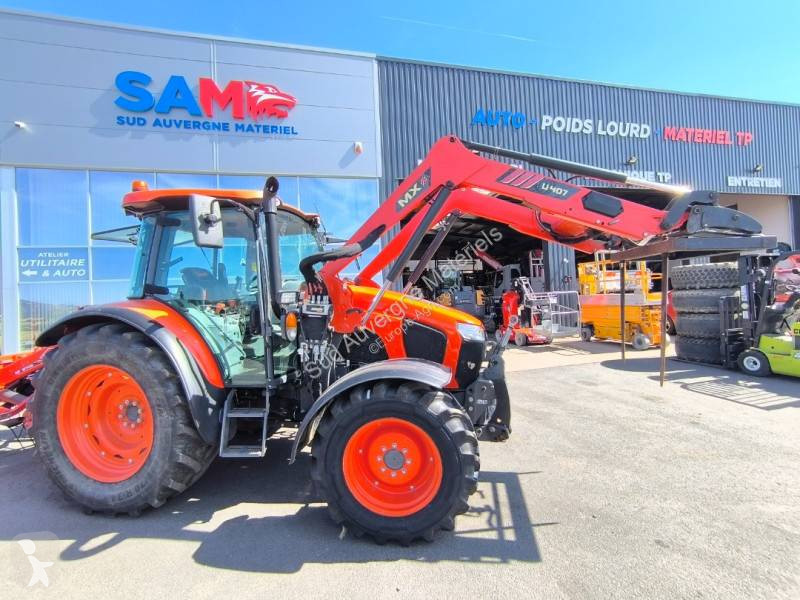 Kubota 5111 DTHQ + Chargeur MX U407 tractor