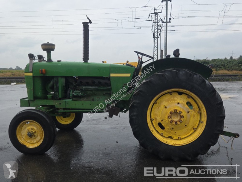 Сільськогосподарський трактор John Deere 3130