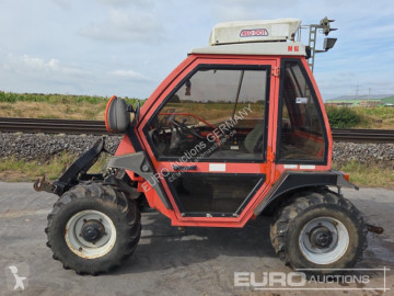 Zemědělský traktor