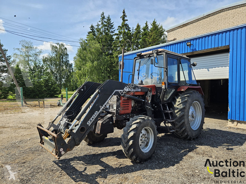 Lantbrukstraktor Belarus MTZ 952