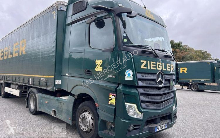 Tracteur Mercedes