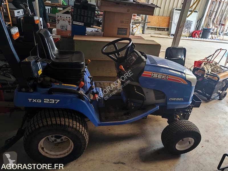 Tractor Iseki TXG237