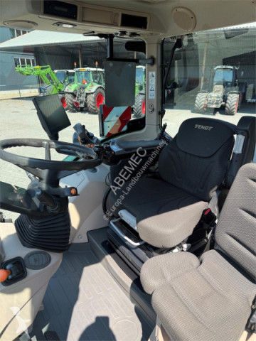 Fendt 718 Gen6 ProfiPlus tractor