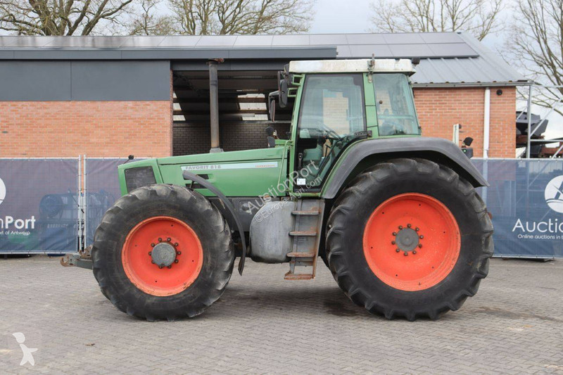 Lantbrukstraktor Fendt 818