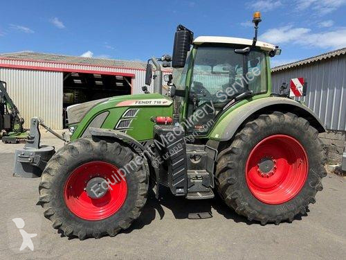 Landbrugstraktor Fendt  718 VARIO PROFI PLUS