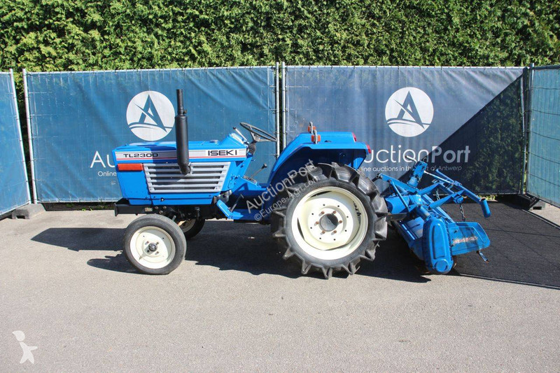 Lantbrukstraktor Iseki TL2300