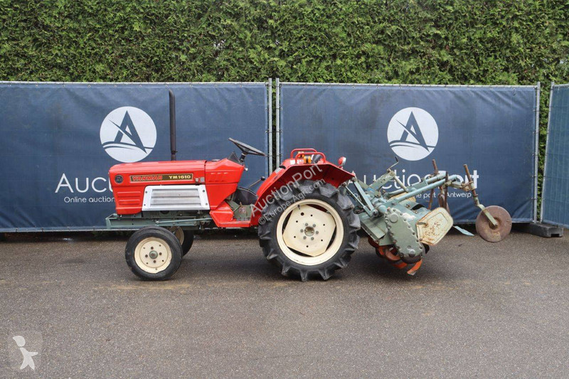 Ciągnik Yanmar YM1610