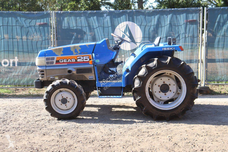 جرار زراعي Iseki TG25F
