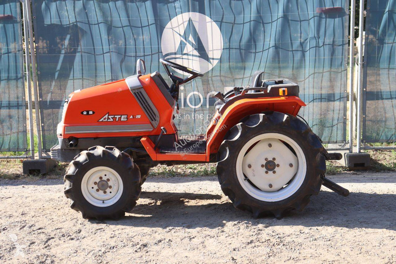 Tractor Kubota ASTE A-19
