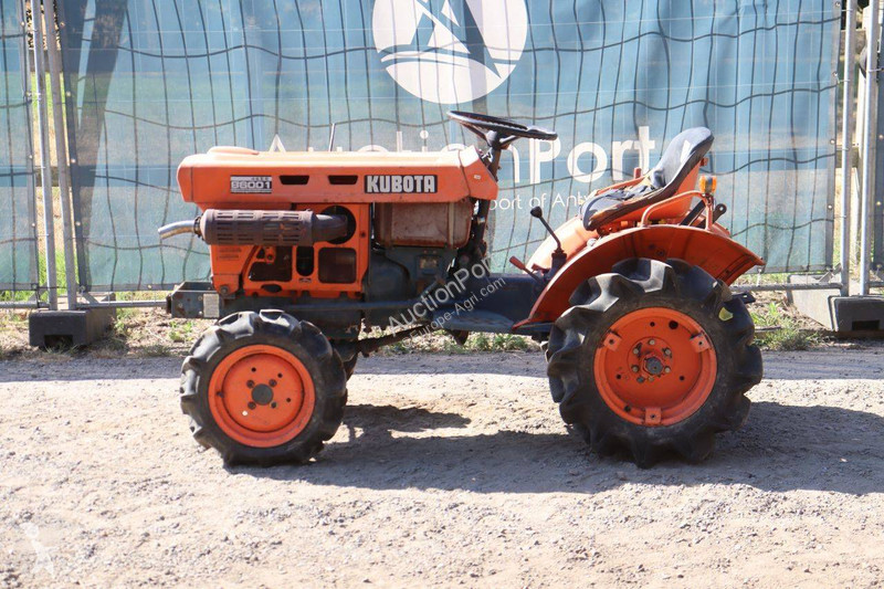 Tractor Kubota B6001