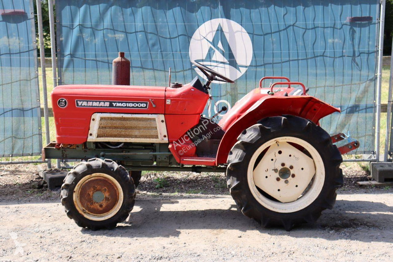 جرار زراعي Yanmar YMG1800D