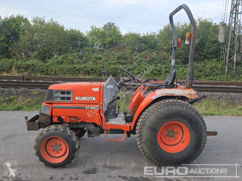 Tractor Kubota ST30