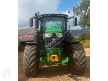 Tracteur agricole John Deere