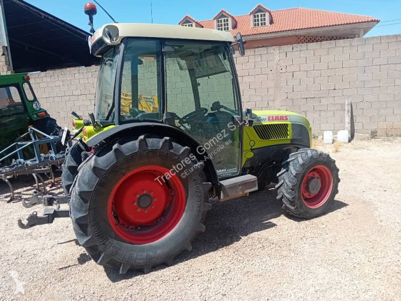 Tractor Claas NECTIA 267F