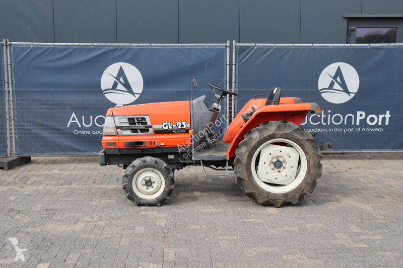 Tractor Kubota GL23