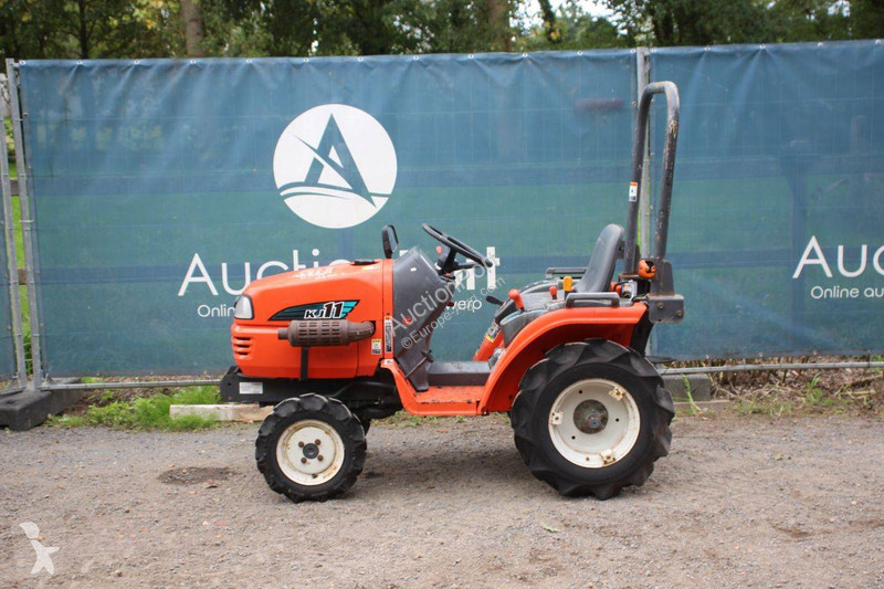 Сільськогосподарський трактор Kubota KJ11