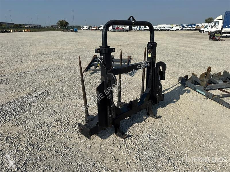 BUB2616 Bale Forks equipments